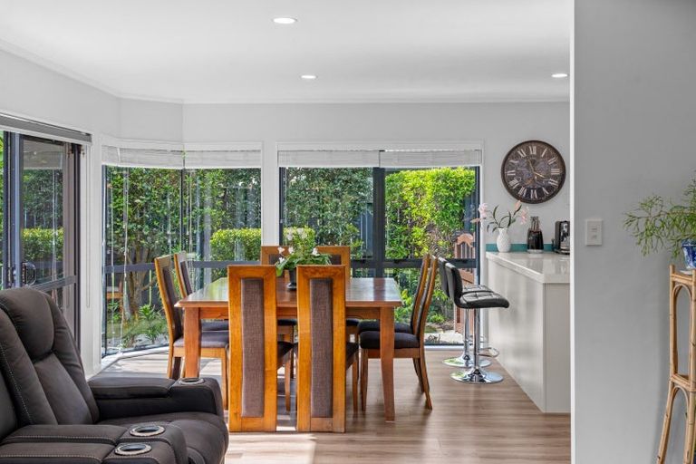 Photo of property in 24 Ocean Crest, Papamoa Beach, Papamoa, 3118