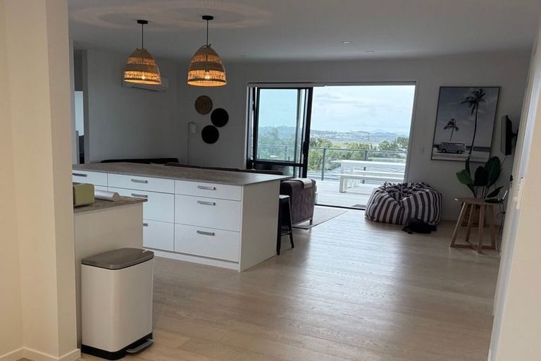 Photo of property in 4 Manuka Close, Mangawhai, 0505