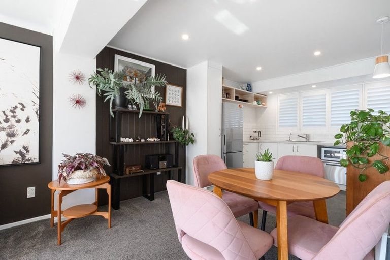 Photo of property in 3/22 Cliff Road, Tauranga, 3110