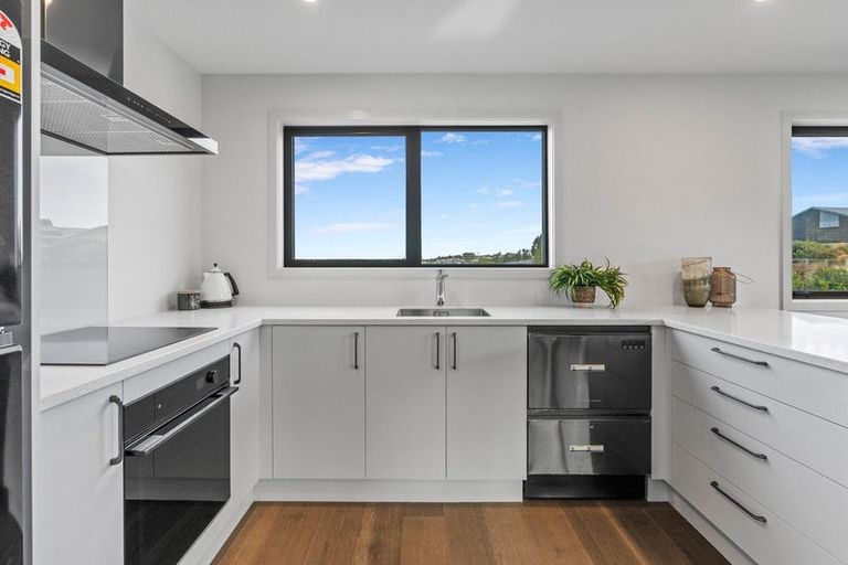 Photo of property in 22 Macleod Avenue, Halfway Bush, Dunedin, 9010