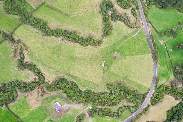 Photo of property in 718 Opunake Road, Cardiff, 4391