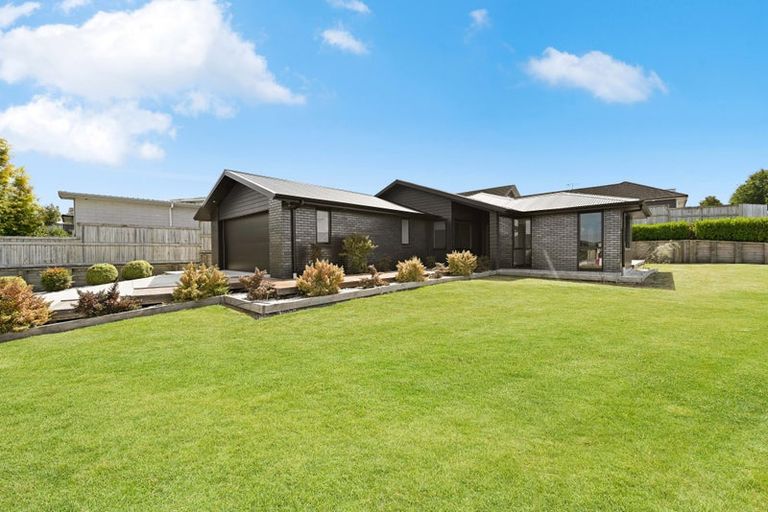 Photo of property in 23 Waireka Road, Rototuna North, Hamilton, 3210