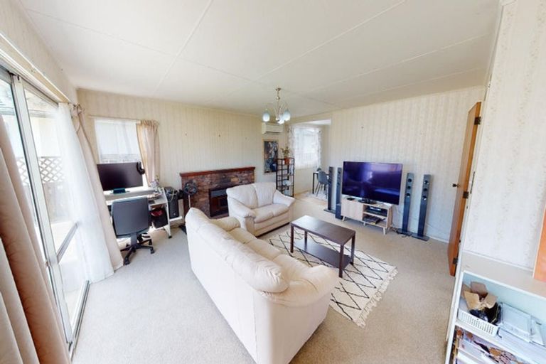 Photo of property in 13 Vera Street, Marton, 4710