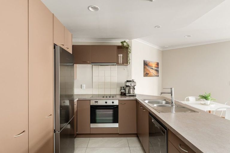 Photo of property in 25/281 Maunganui Road, Mount Maunganui, 3116