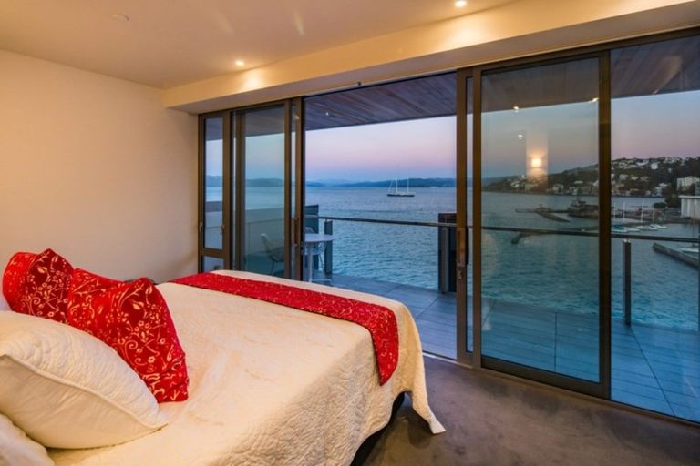 Photo of property in Clyde Quay Wharf, 8u5a Clyde Quay Wharf, Te Aro, Wellington, 6011