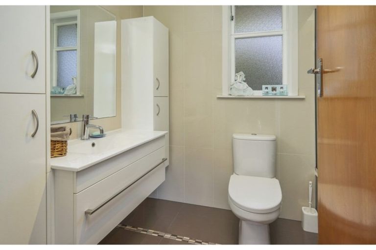 Photo of property in 2 Manchester Place, Rangiora, 7400