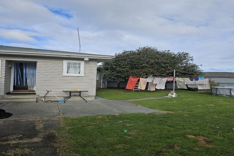 Photo of property in 2 Kelvin Road, Maraenui, Napier, 4110