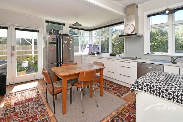 Photo of property in 259 Edgeware Road, Edgeware, Christchurch, 8013