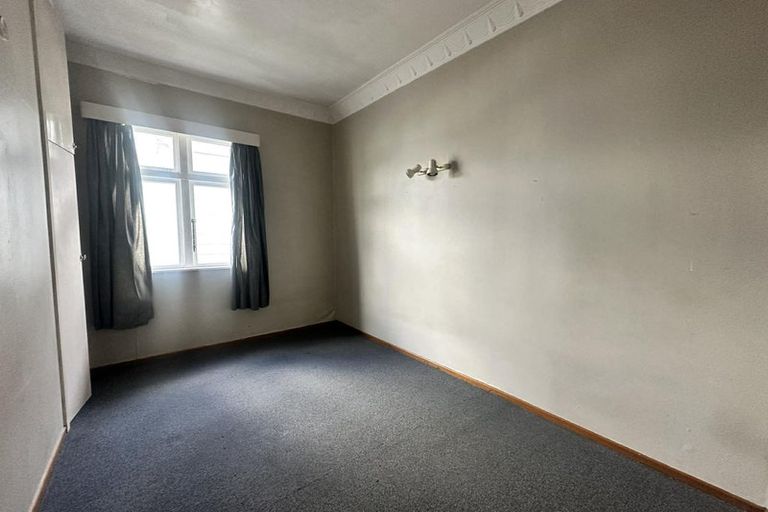 Photo of property in 11 Caroline Street, Mount Victoria, Wellington, 6011