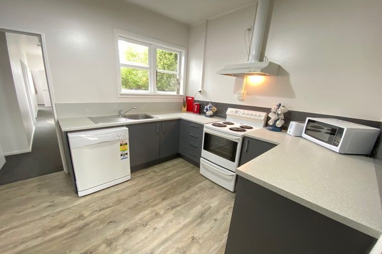 Photo of property in 34 Wainui Street, Riccarton, Christchurch, 8041
