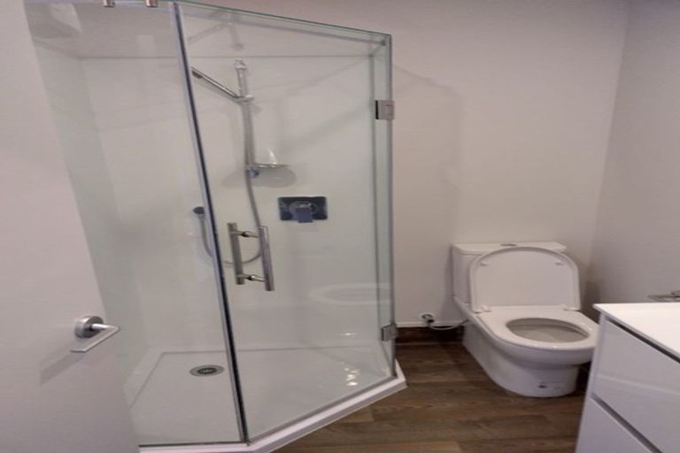 Photo of property in 4/9 Marlene Avenue, Te Atatu South, Auckland, 0610