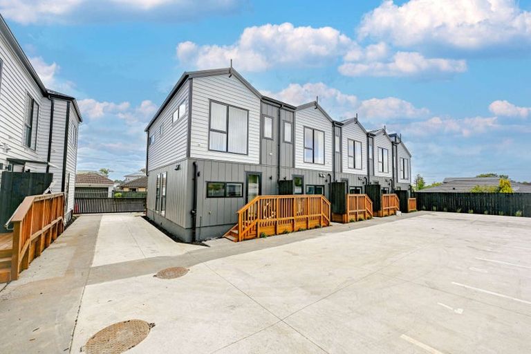 Photo of property in 460 Massey Road, Mangere East, Auckland, 2024