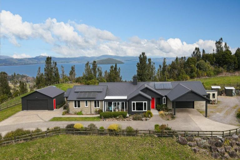 Photo of property in 285 Te Waerenga Road, Hamurana, Rotorua, 3096