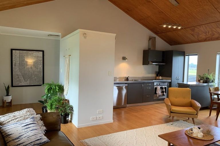 Photo of property in 42b Simpson Road, Papamoa Beach, Papamoa, 3118