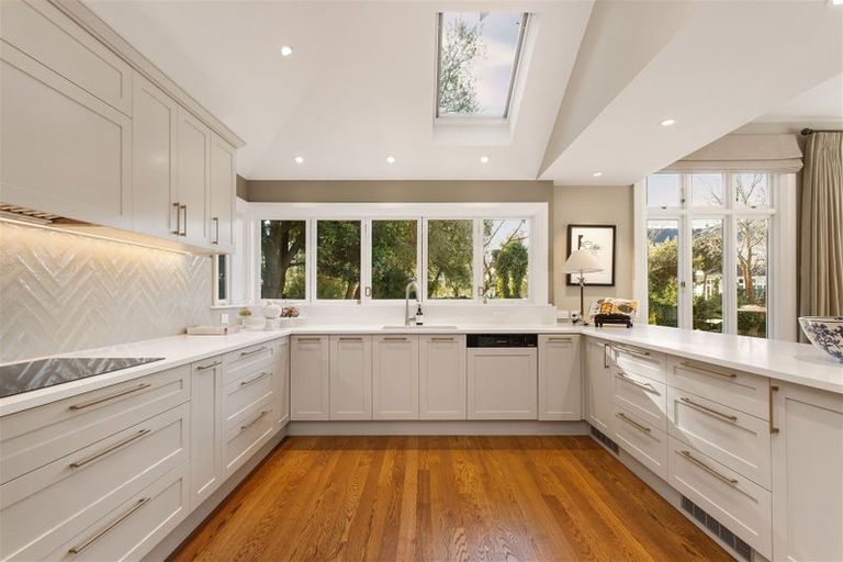 Photo of property in 55 Innes Road, St Albans, Christchurch, 8052