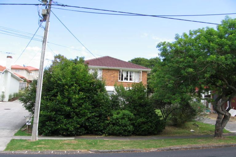 Photo of property in 65 Gardner Avenue, New Lynn, Auckland, 0600