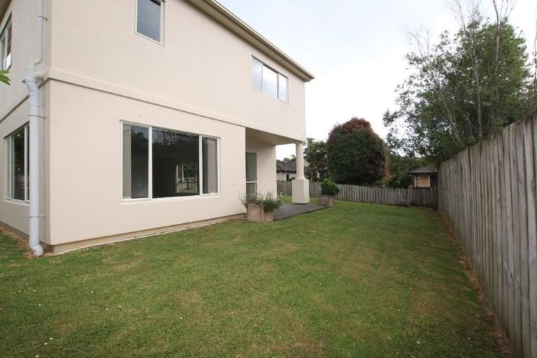 Photo of property in 43 Kinleith Way, Albany, Auckland, 0632