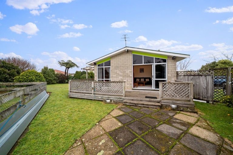 Photo of property in 166 Brecon Road, Stratford, 4332