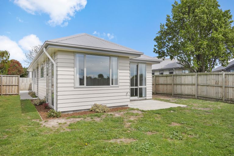 Photo of property in 1/471 Pages Road, Aranui, Christchurch, 8061