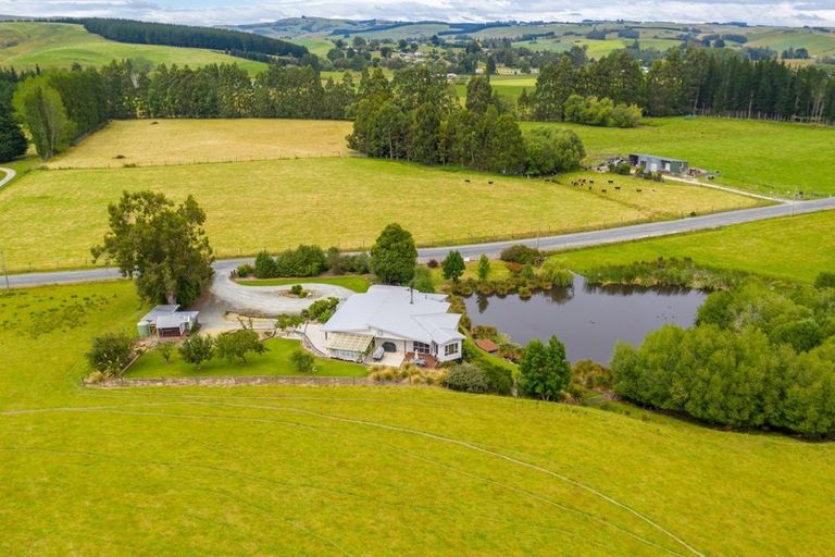 Photo of property in 75 Lockharts Road, Waitahuna, Lawrence, 9593