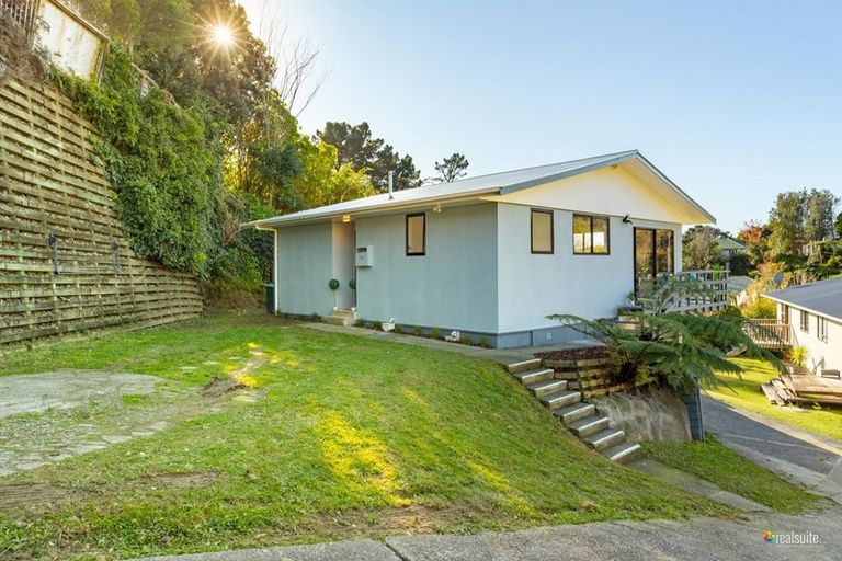 Photo of property in 17 Rose Street, Ranui, Porirua, 5024