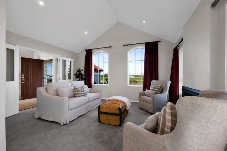 Photo of property in 270 Brown Road, Brixton, Waitara, 4382