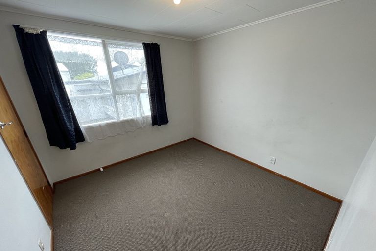 Photo of property in 489 Massey Road, Mangere, Auckland, 2022