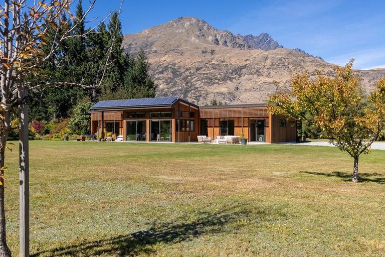Photo of property in 39 Old School Road, Lower Shotover, Queenstown, 9371