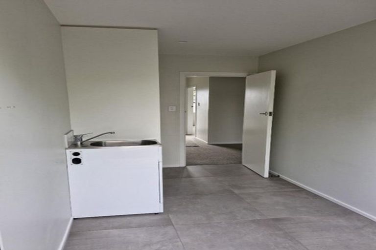 Photo of property in 282 Mangorei Road, Merrilands, New Plymouth, 4312