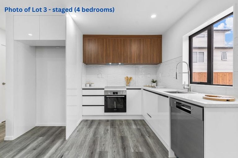 Photo of property in 7 Gladfield Lane, Te Atatu Peninsula, Auckland, 0610