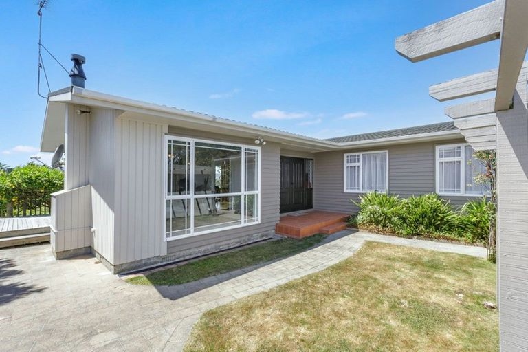 Photo of property in 30 The Quarterdeck, Whitby, Porirua, 5024