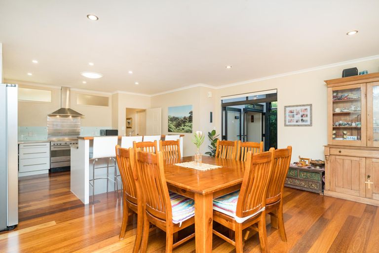 Photo of property in 14 Batt Street, West End, Palmerston North, 4410