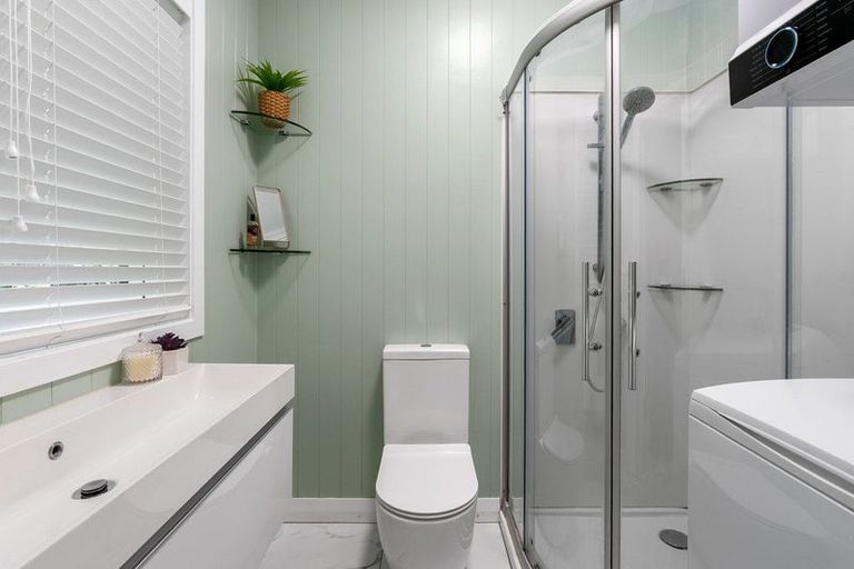 Photo of property in 96 Barnard Street, Wadestown, Wellington, 6012