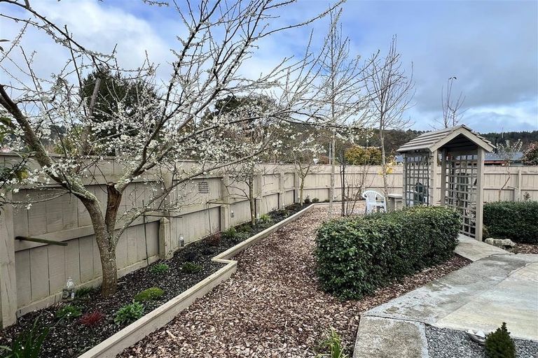 Photo of property in 14 Andersen Street, Reefton, 7830