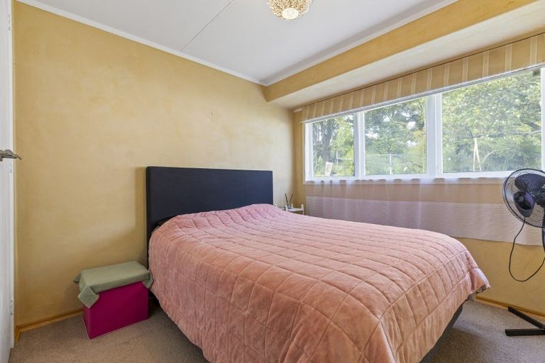 Photo of property in 12 Falkner Park, Taumarunui, 3920
