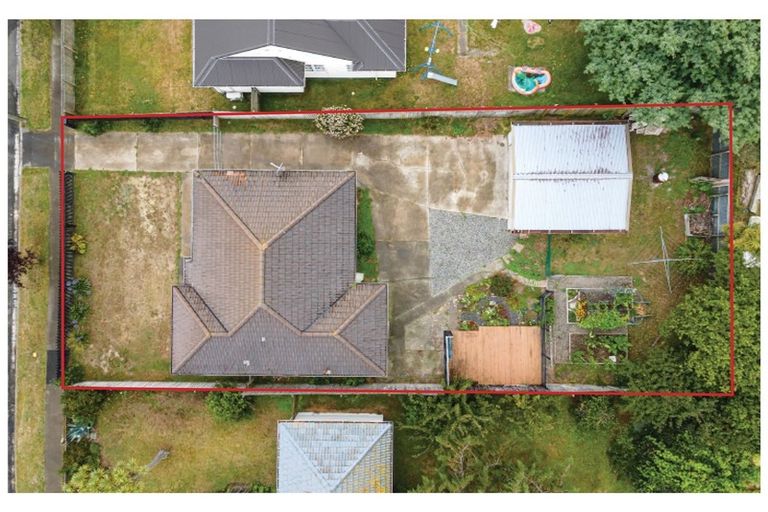 Photo of property in 8 Jollie Street, Linwood, Christchurch, 8062