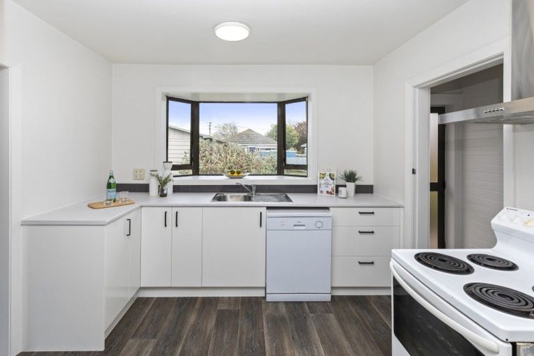 Photo of property in 30 Bronwyn Street, Mairehau, Christchurch, 8052