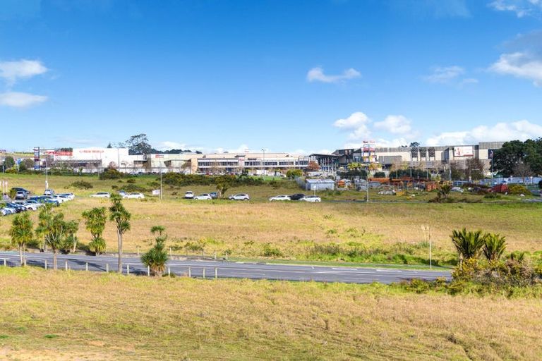 Photo of property in 205/3 Kaipiho Lane, Albany, Auckland, 0632