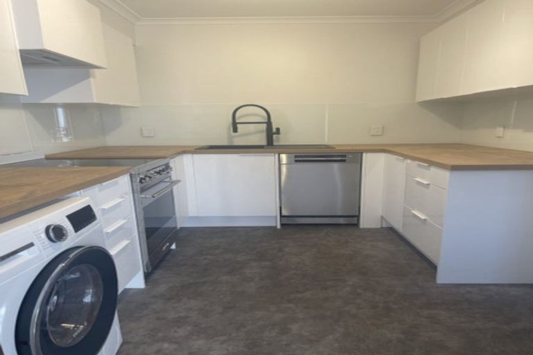 Photo of property in 8 Blackbridge Road, Wadestown, Wellington, 6012