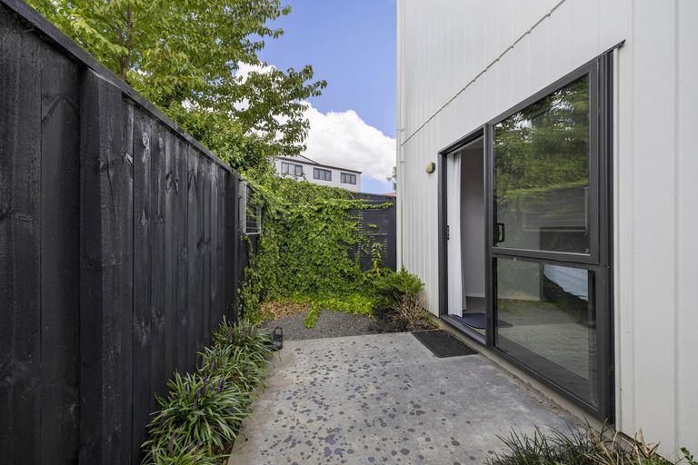 Photo of property in 14u7 Abbotsford Street, Whitiora, Hamilton, 3200