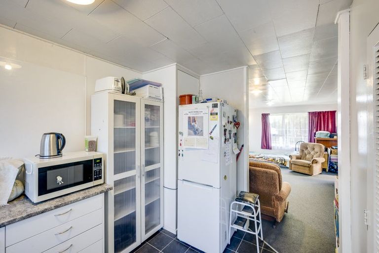 Photo of property in 2 Amundsen Avenue, Flaxmere, Hastings, 4120