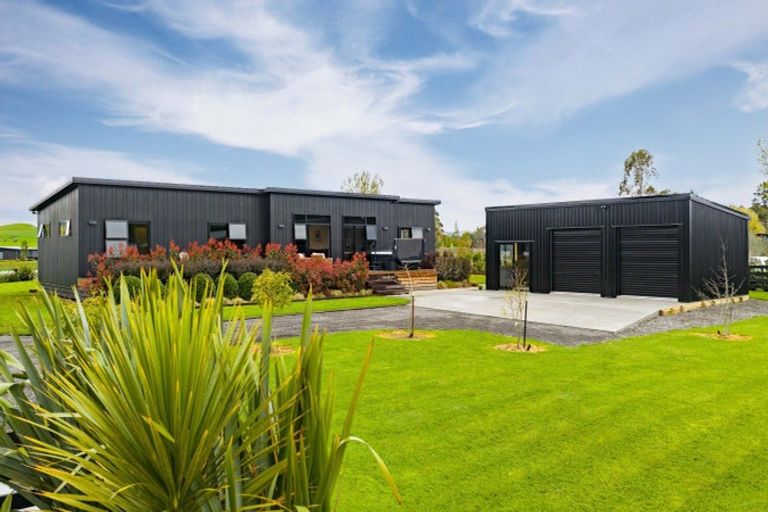 Photo of property in 4 Arabella Way, Waipukurau, 4200
