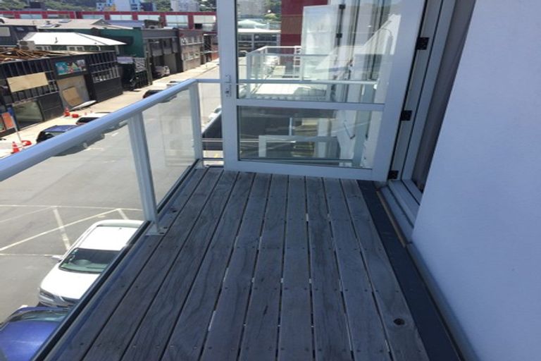 Photo of property in The Peak Apartments, 1001/170 Taranaki Street, Te Aro, Wellington, 6011