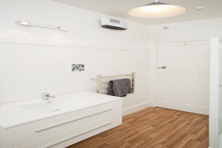 Photo of property in 29 Church Lane, Merivale, Christchurch, 8014