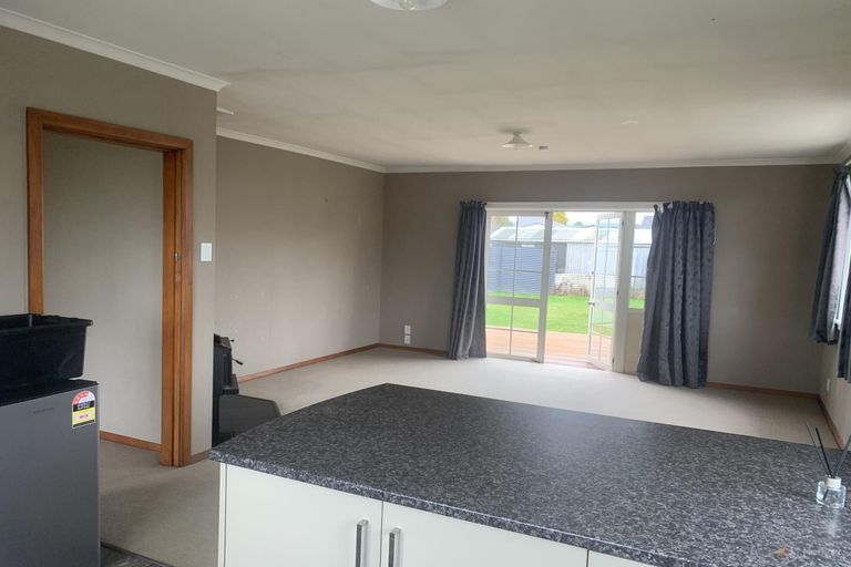 Photo of property in 4 Edward Street, Waimate, 7924