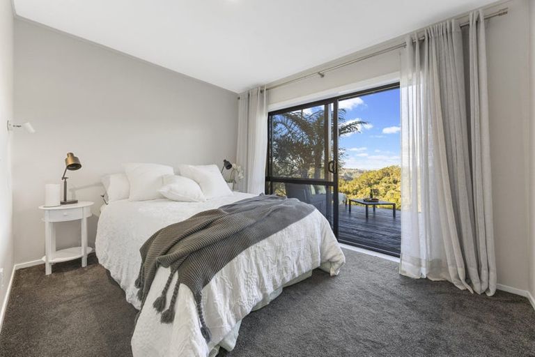 Photo of property in 3 Laingfield Terrace, Laingholm, Auckland, 0604