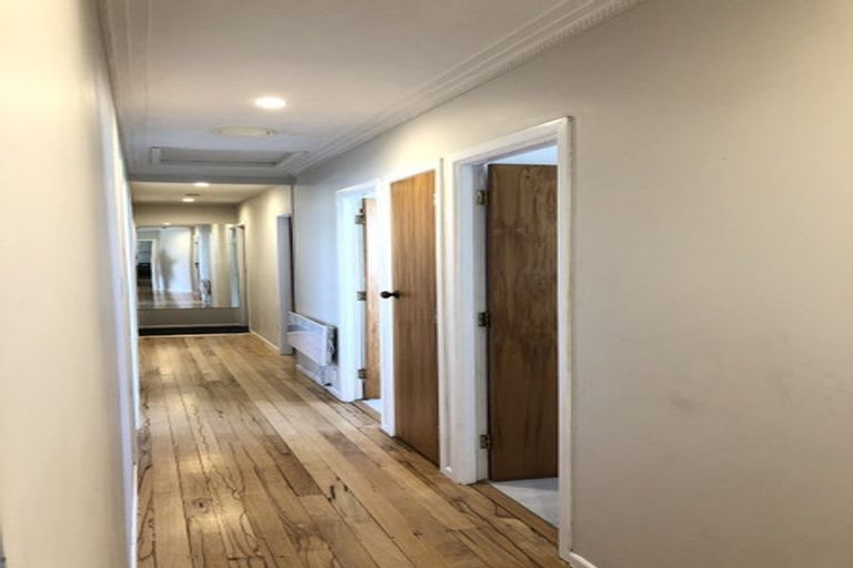 Photo of property in 39 Mason Street, New Lynn, Auckland, 0600