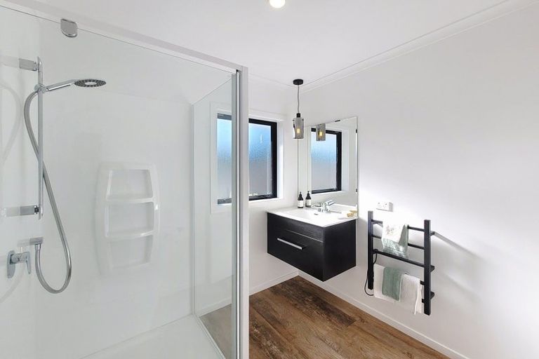 Photo of property in 14a Awahou Place, Foxton, 4814