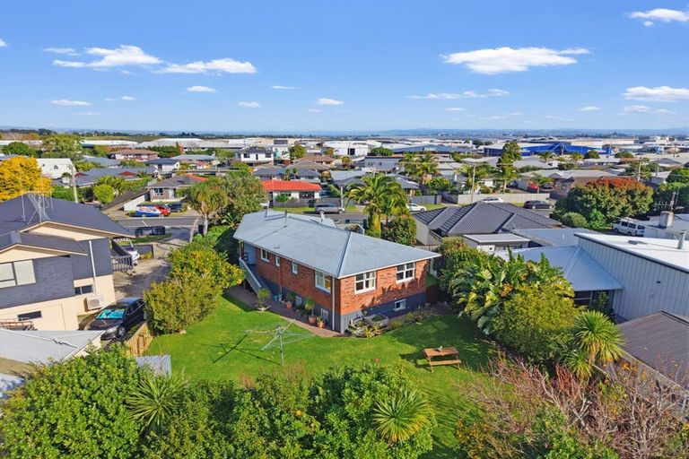 Photo of property in 39 Links Avenue, Mount Maunganui, 3116