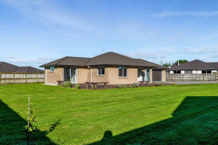 Photo of property in 10 Biron Place, Stratford, 4332